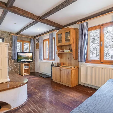 Chalet Alpine Metka At - Happy